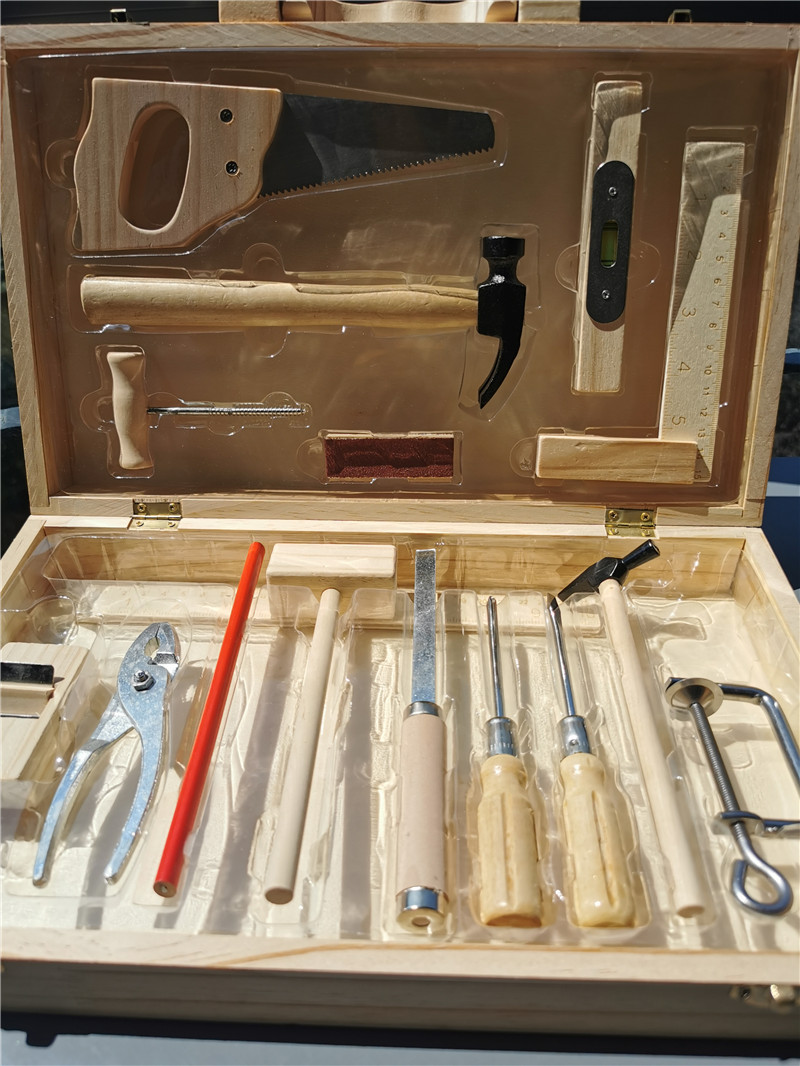 Дети реальной жизни, деревянна – обзор и цена Gardening Tools For 10 Year Olds